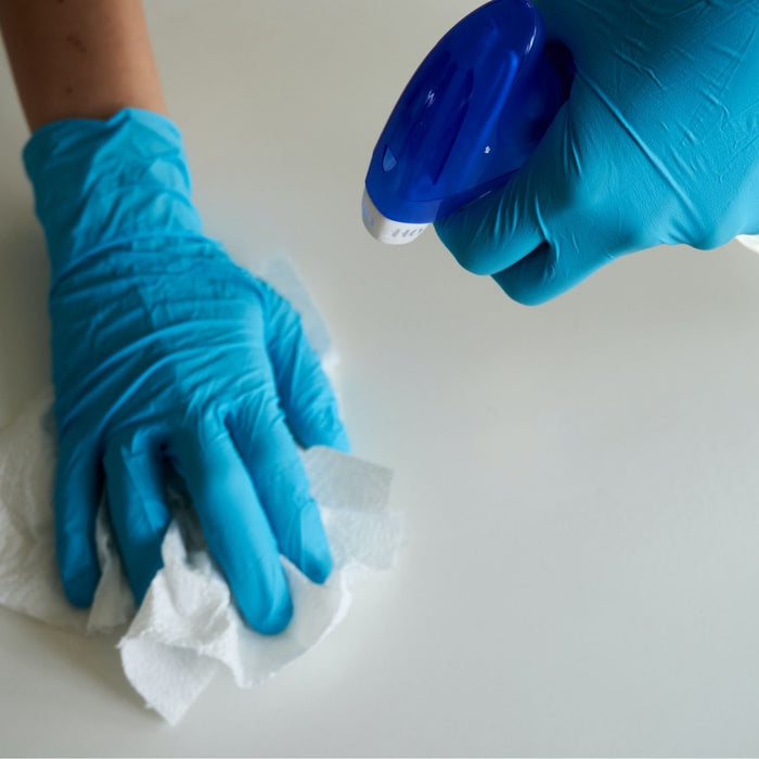 Permethrin Reinigung von Oberfläche führt zu Nebenwirkungen