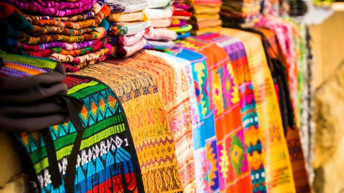 Verschiedene bunte Teppiche 